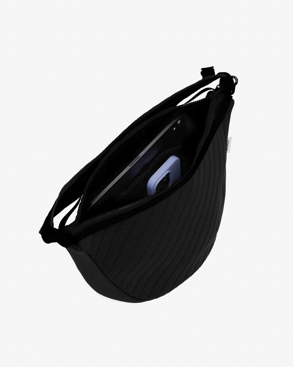Nimbus Sling — Black + Black / Small